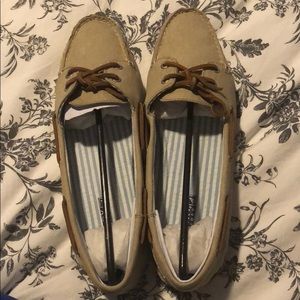 Speedy Skiff Khaki Loafers